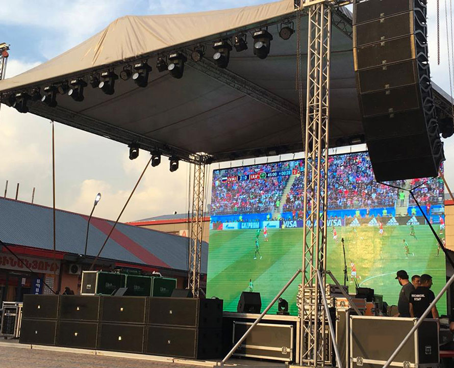 Beilarly helps the World Cup outdoor performance sound system project